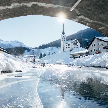 Mit Blick In Berge By Interhome